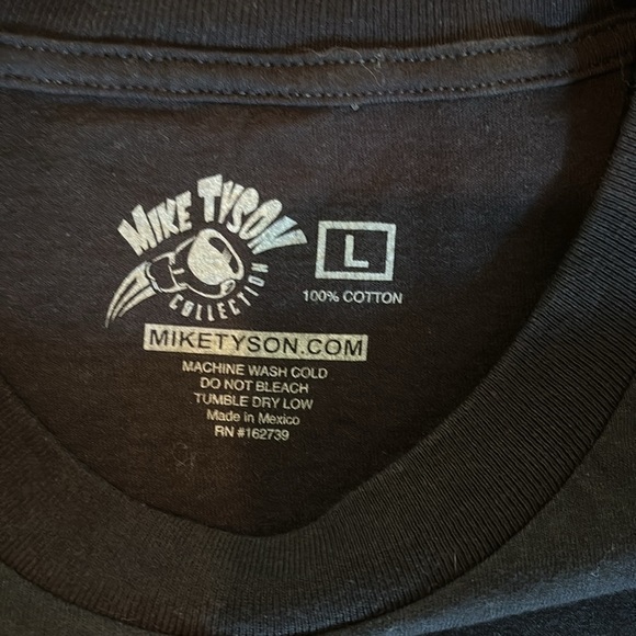 The Greatest - Mike Tyson champion Tee - Picture 3 of 4